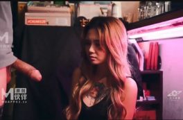 Xoạc em gái xăm trổ lồn múp Địch lệ nhiệt ba