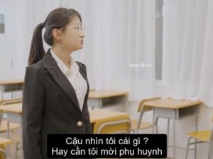 Cô giáo bộ môn vú to bị chịch tập thể Wen Bingbing